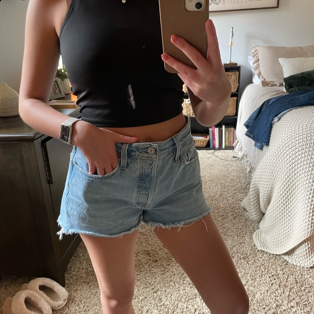 Levi 501 Jean Shorts